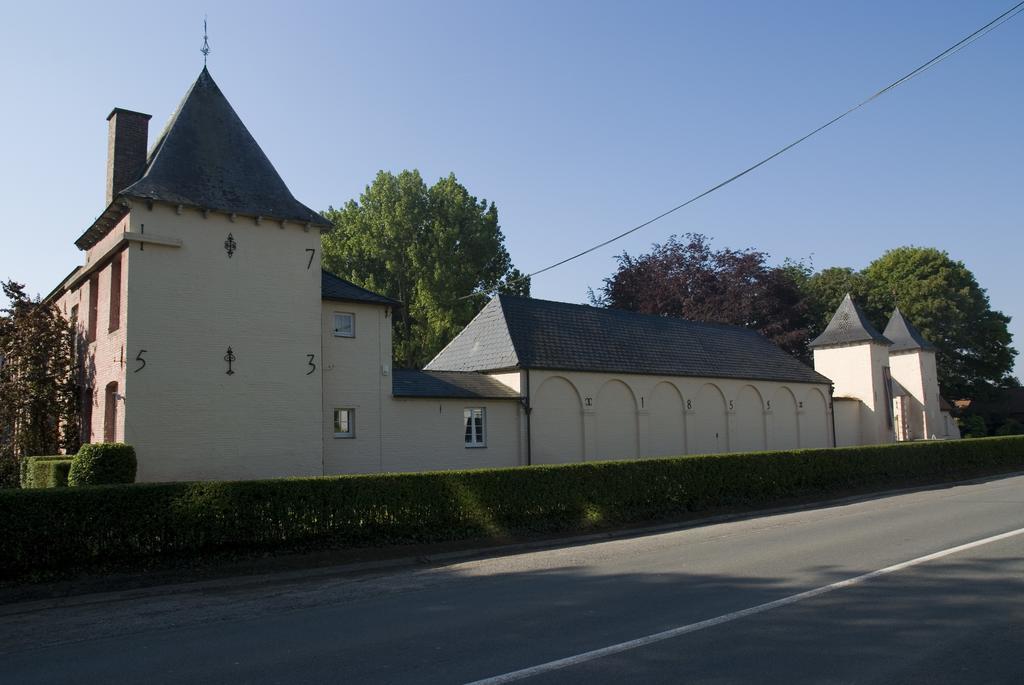 B&B Chateau Bagatelle Frasnes-lez-Anvaing Bagian luar foto